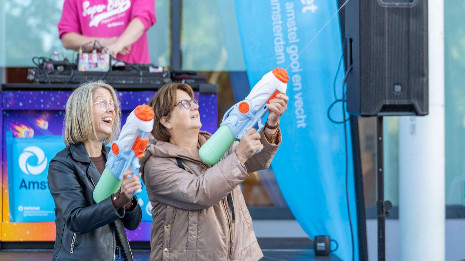 kraanwaterdag-2025-waterpistolen-startschot.jpg