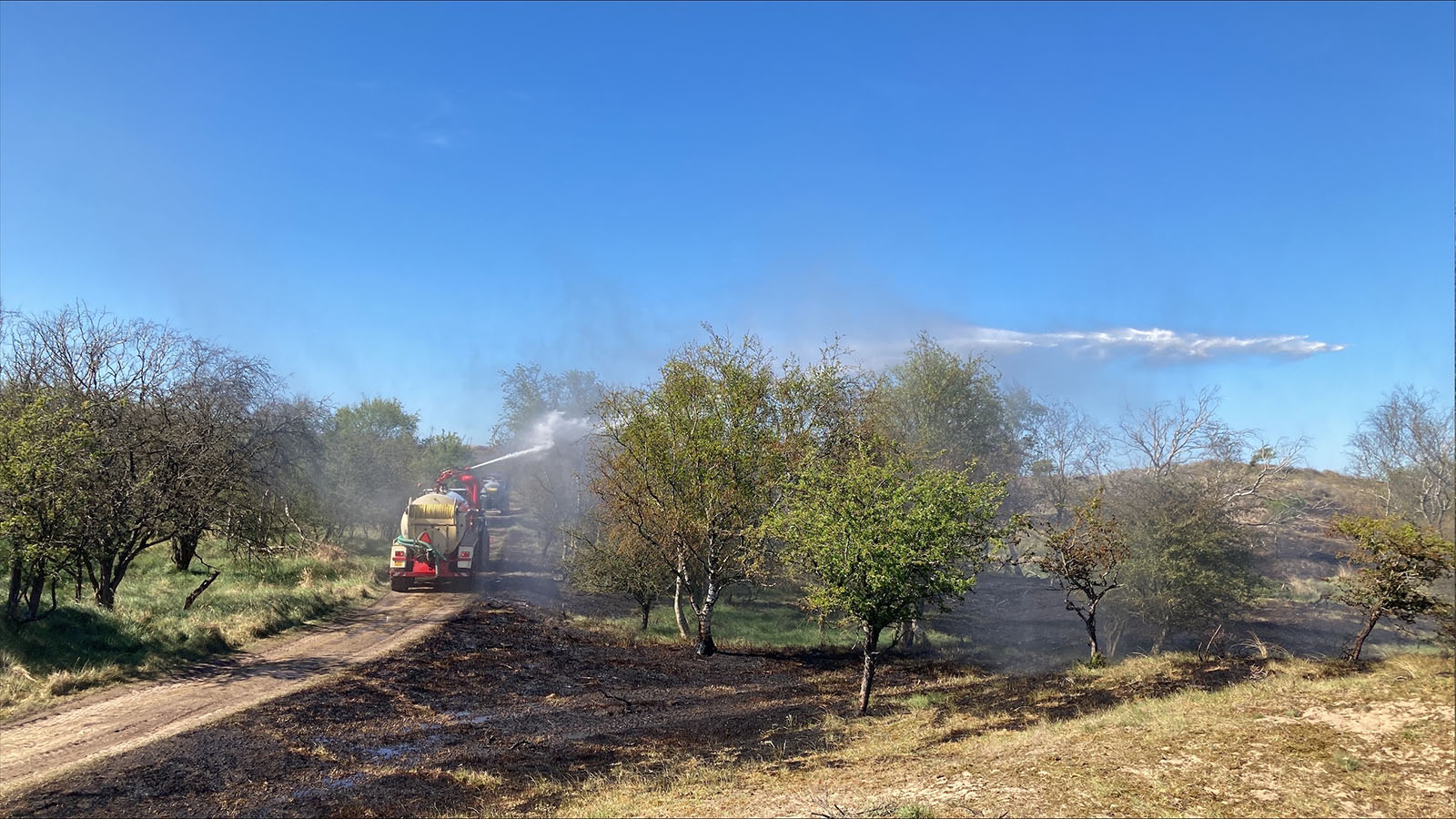 Brandweer is bezig met blussen