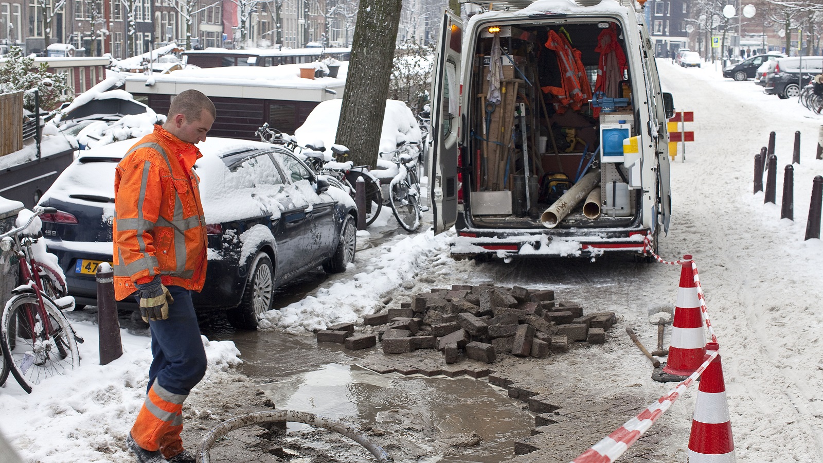 lekkage op straat